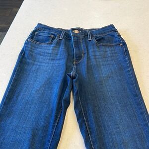 Levi’s 724 high rise straight size 28 see measurements for length. Great shape.